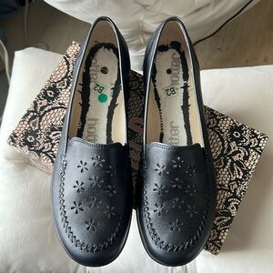 Hotter Shoes Leather Loafers Black Size 10 Brand new!